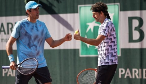 2023 waren Philipp Oswald (l.) und Robin Haase noch gemeinsam bei den French Open in Paris am ...
