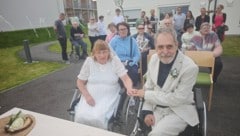 Ein Traumpaar! Brigitte (62) und Thomas (65) waren an ihrem großen Tag überglücklich.