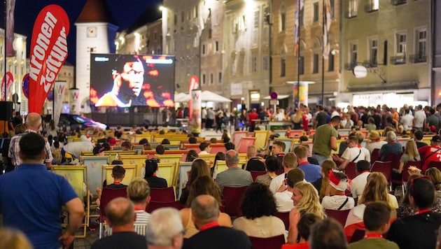 Die Welser Innenstadt wird während der bald beginnenden WM wieder zu einem Treffpunkt der ...