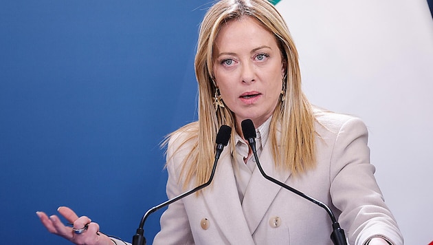 Italiens Premierministerin Giorgia Meloni beobachtet die Ebola-Situation in Zentralafrika mit ...