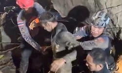 Dieser Mann hat die extrem schwierige und gefährliche Bergung aus der Höhle geschafft.