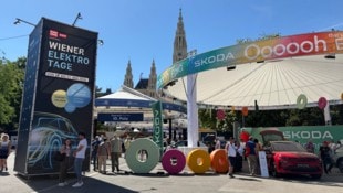 Die Wiener Elektro Tage finden bis Sonntag auf dem Rathausplatz statt.