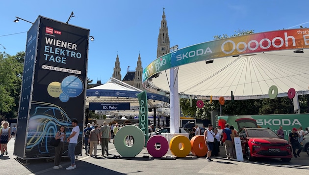 Die Wiener Elektro Tage finden bis Sonntag auf dem Rathausplatz statt.