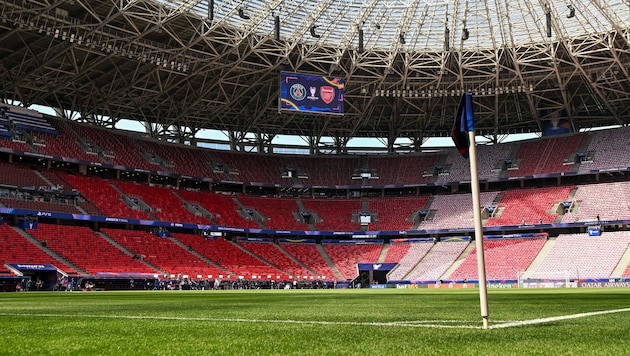 PSG kracht in der Puskas Arena auf den FC Arsenal.