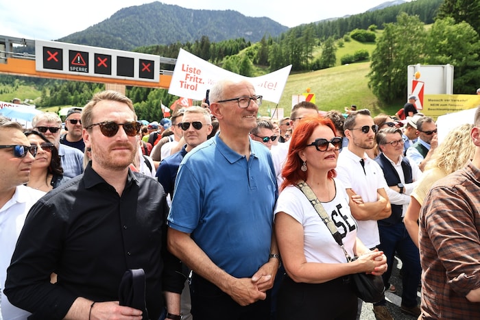 Philip Wohlgemuth (SPÖ), with Governor Anton Mattle (ÖVP) and Provincial Councilor Cornelia ...