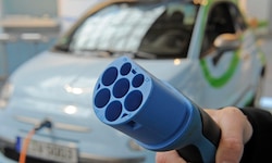 Jedes vierte neue Auto in Österreich fährt nur noch mit Strom. Aber welches passt zu wem?