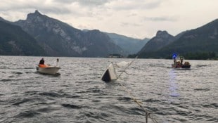 Am Traunsee war ein Segelboot gekentert