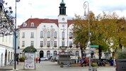 Die Wahl ist geschlagen. Die ÖVP siegte mit einer hauchdünnen Mehrheit von nur zwölf Stimmen.