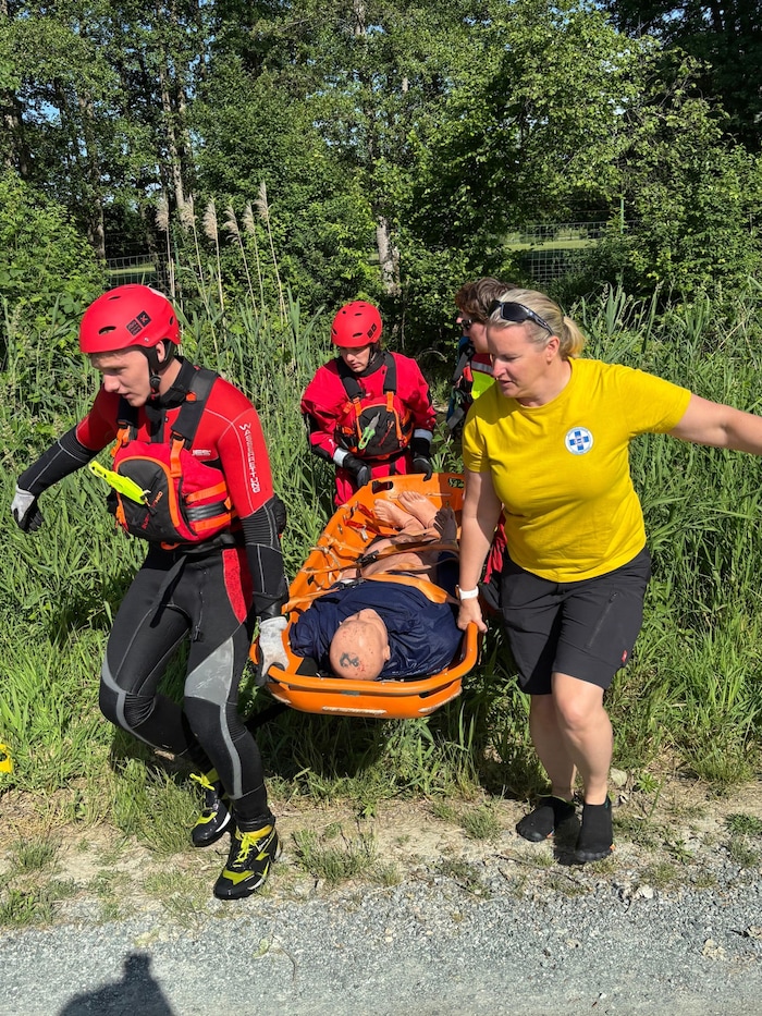 Schnell und gekonnt, wurde der „Einsatz“ bewältigt.