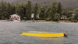 Wasserretter mussten mehrere Boote bergen.