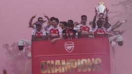 Der Jubel-Korso der Arsenal-Kicker