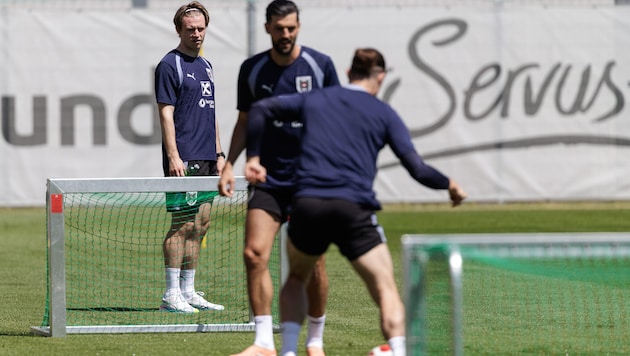 Zieht es Patrick Wimmer (li.) nun nach England?