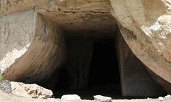 In Norditalien war ein junger Höhlenforscher in rund 120 Metern Tiefe eingeschlossen, nachdem er ...