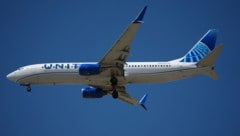 Die Passagiere eines United-Airlines-Flugzeuges waren wohl nicht sehr erfreut über einen ...