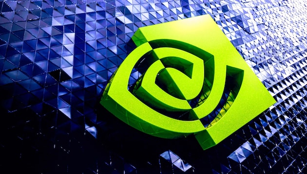 Der US-Chipkonzern Nvidia gilt als Motor der KI-Revolution – und will Intel und AMD nun auch bei ...