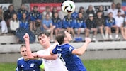 Heiß umkämpft: Die Partie der Julbacher gegen Oberneukirchen (2:4) war Abstiegskampf pur.