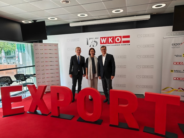 Wilhelmer, Kircher-Schneider, Mandl (v.l.) beim Exporttag