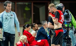 Konrad Laimer sah die Rote Karte und musste vom Feld.