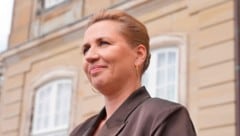 Dänemarks Ministerpräsidentin Mette Frederiksen bleibt im Amt.