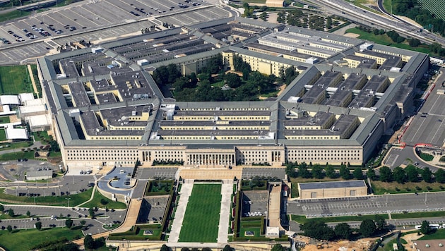 Ein verurteilter Kapitol-Stürmer arbeite als „politisch Ernannter“ im Pentagon (Bild).
