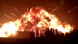 In einer gigantischen Explosion löste sich die Rakete von Blue Origin buchstäblich in Rauch auf.