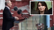 Den Ukraine-Krieg bezeichnet Putins Anhängerin (rechts) als „Spezialoperation“. Europa wirft sie ...