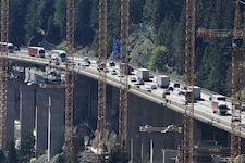 Wer rund um Fronleichnam unterwegs ist, sollte ausreichend Zeit einplanen. Vor allem auf den ...
