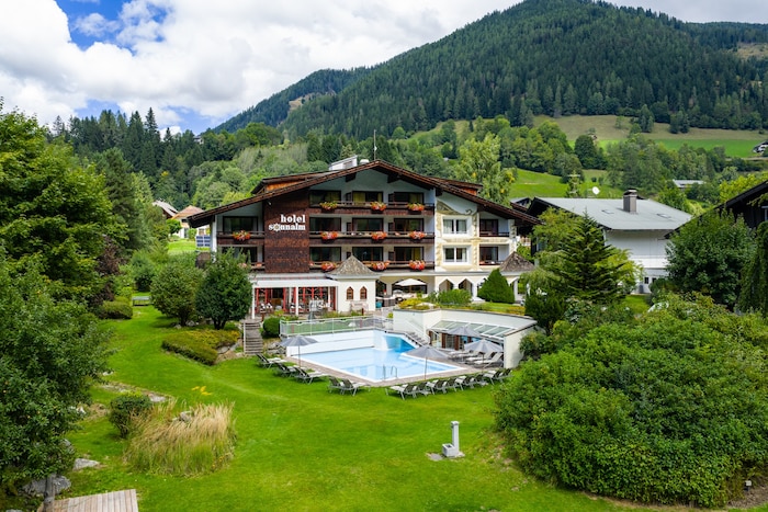 Im Vier-Stern-Hotel Sonnalm SPA.IDYLL.DINING kann man die Seele baumeln lassen.