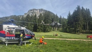 Einsatzkräfte bekämpfen in Wörschach einen Waldbrand