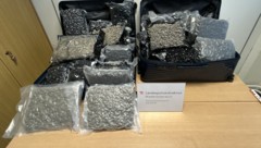 Am Montag wurden 37 Kilo Cannabiskraut sichergestellt, am Dienstag 18 Kilo. 