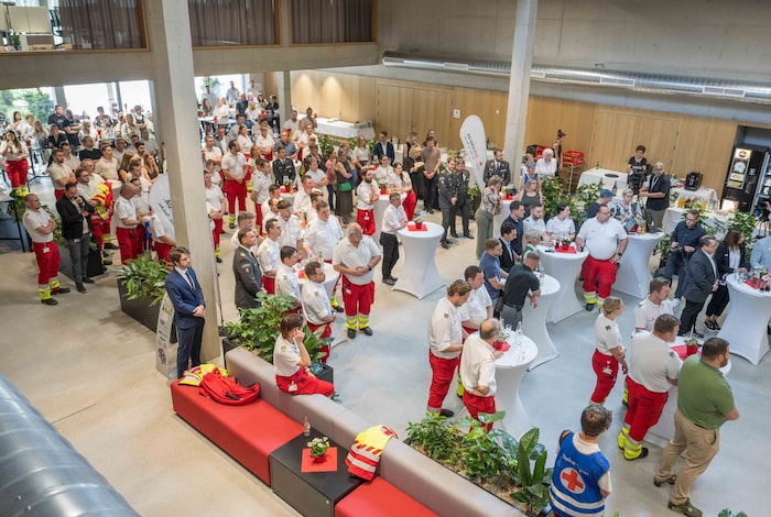 Rund 280 Rotkreuz-Mitarbeiter wurden am Dienstag in der Landeszentrale in Graz geehrt.