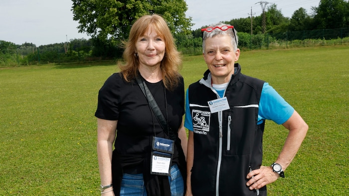 Steph Atkin und Elisabeth Färbinger brachten den Workshop nach Salzburg.