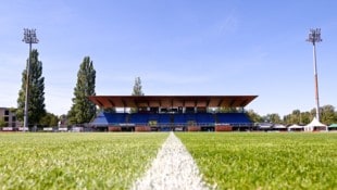 In der ImmoAgentur-Arena wartet man auf den Startschuss.