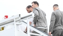 Manuel Neuer steigt mit Deutschlands Nationalteam in den Flieger nach Amerika.
