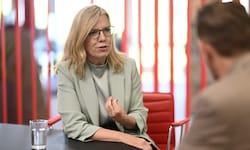 Leonore Gewessler über Preisbremsen, das Chaos im ORF und etwaige Pläne, die SPÖ zu überholen.