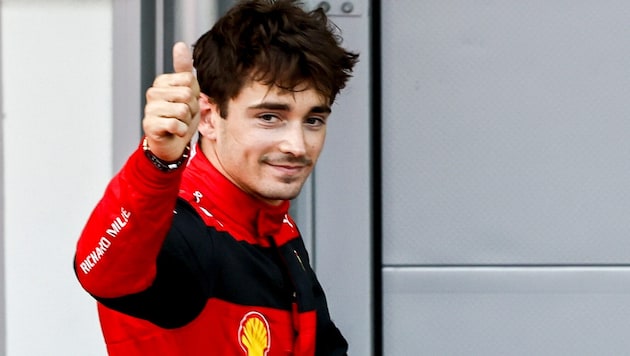 Charles Leclerc hat seinen Vertrag bei Ferrari verlängert.