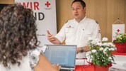 Wolfgang Burock im Gespräch mir „Krone“-Redakteurin Monika König-Krisper 