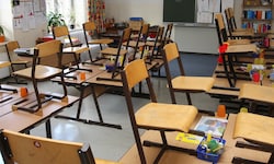 An einer steirischen Schule liegen Eltern und Schüler mit ihrem Direktor im Clinch