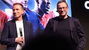 Mitterdorfer (li.) mit Teamchef Ralf Rangnick