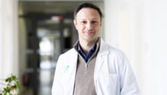 Paul Puchwein leitet die Klinik für Orthopädie und Traumatologie am LKH Universitäts-Klinikum ...
