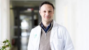 Paul Puchwein leitet die Klinik für Orthopädie und Traumatologie am LKH Universitäts-Klinikum ...