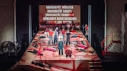 „Kassandra“: bescheiden einstudierter Laienchor singt Deutschland die Leviten