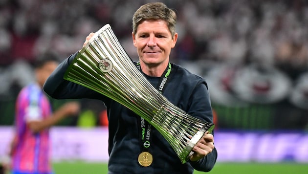 Oliver Glasner bleibt der Premier League wohl erhalten.