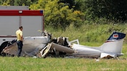 Bei dem Absturz sind der Pilot und drei Passagiere ums Leben gekommen.