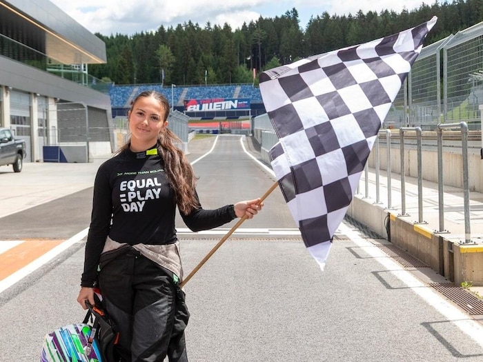 Ivonn Simenova opfert für ihren Traum so einiges.