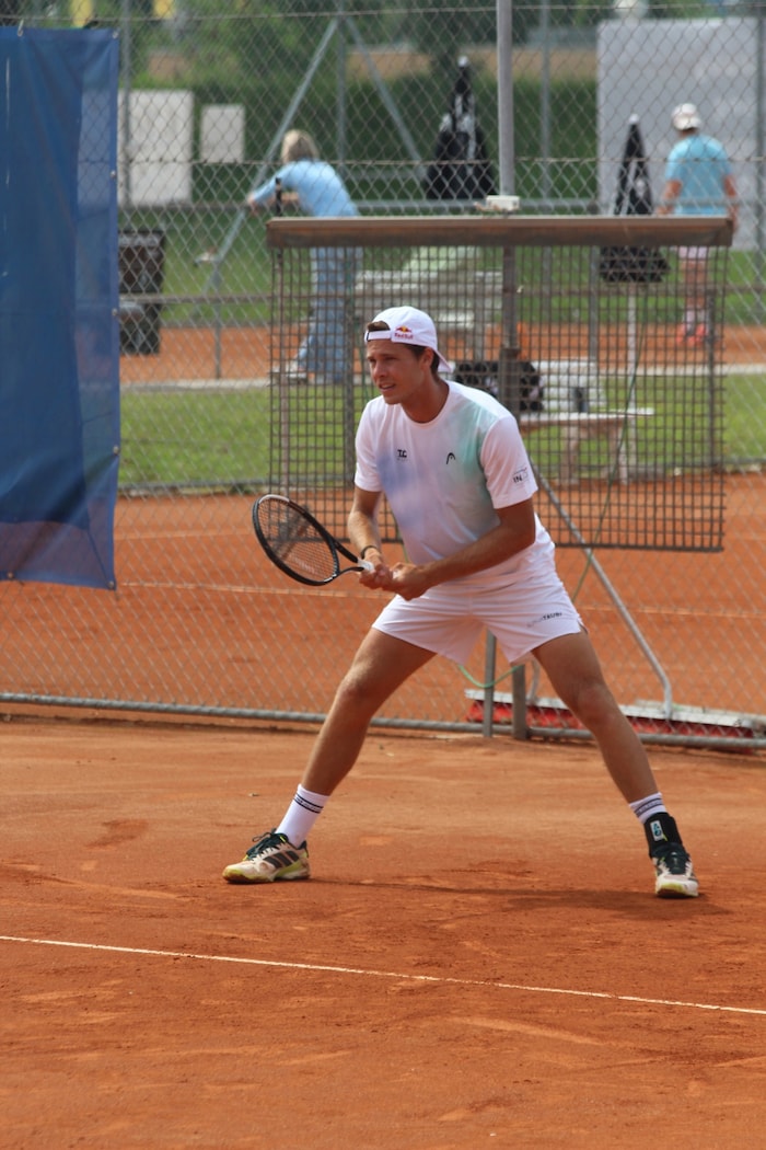 Dem 20-Jährigen machte das Heimspiel sichtlih Spaß.