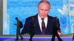 Die zunehmenden ukrainischen Drohnenangriffe weit ins russische Staatsgebiet hinein bringen ...