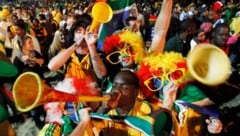 Bei der WM in Nordamerika kein Thema: Fans mit Vuvuzelas!