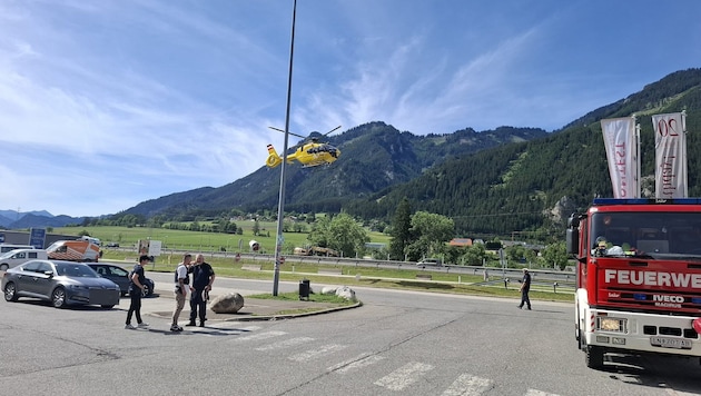 Auch der Rettungshubschrauber C12 stand im Einsatz.