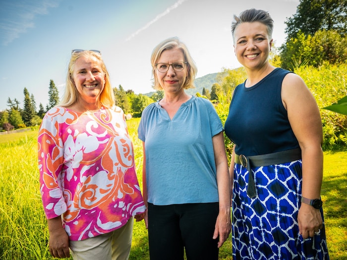 Die Grünen mit Gabi Hadl, Leonore Gewessler und Olga Voglauer strahlen über den Beschluss.